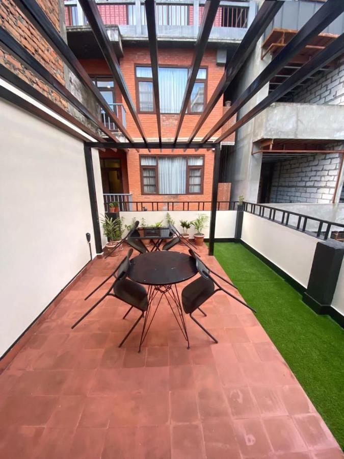 Nexus Inn- The Aparthotel Katmandou Extérieur photo